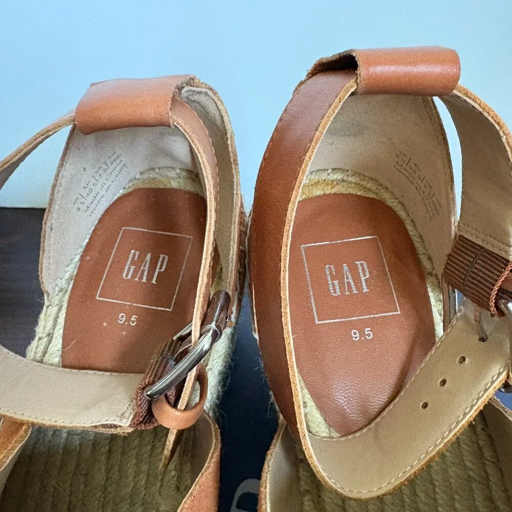GAP espadrille wedge